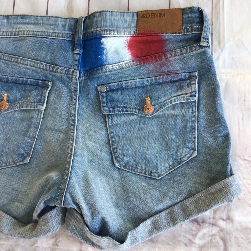 &Denim By H&M Cuffed Jean Shorts Medium Blue Wash Distressed Stretch - Picture 6 of 13